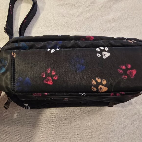 Lug Scoop NEW Black SE Crossbody Bag Paws Black NWOT 1764-A Dog Cat Puppy Kitty - Picture 6 of 16